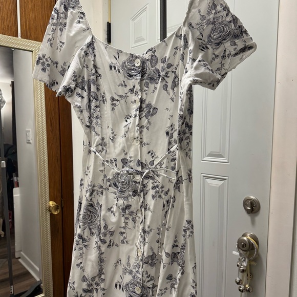 DRESS BUNDLE (3 items) - Picture 6 of 9